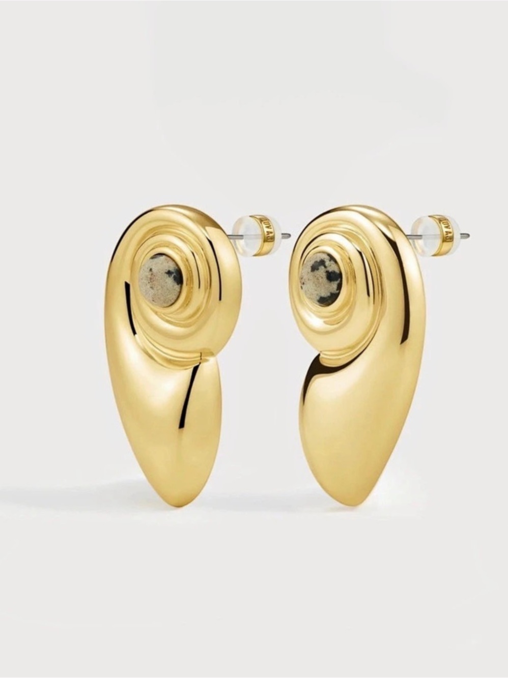 Palma Shell Studs Gold |LUVAJ